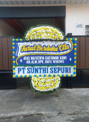Papan Bunga Duka di Simpang Tiga Rawang